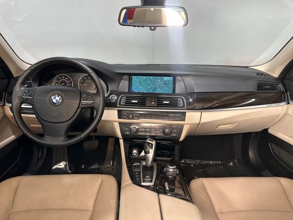 Used 2013 BMW 528i xDrive Sedan AWD/4WD image 11