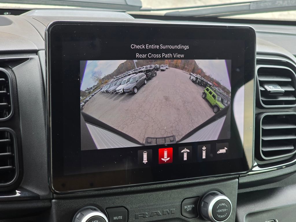 Used 2024 RAM ProMaster 3500 w/ Delivery Van Package image 11