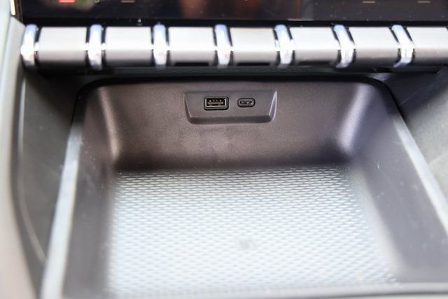 New 2026 GMC Terrain AT4 w/ Convenience Package III image 24