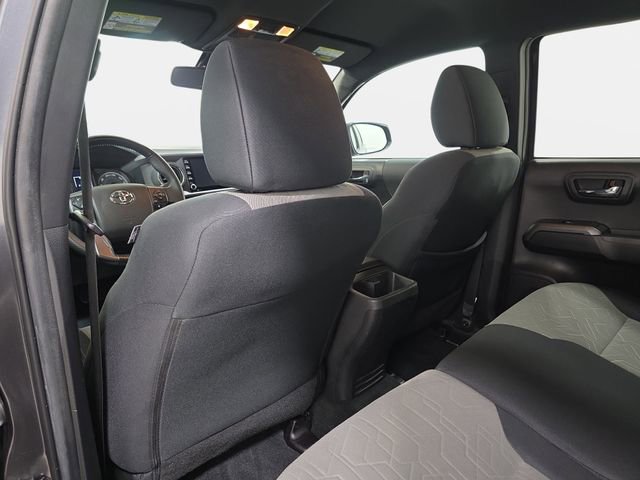 Certified 2022 Toyota Tacoma TRD Off-Road AWD/4WD image 10