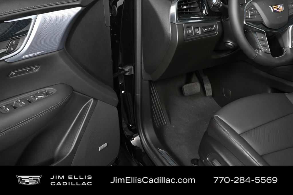 New 2026 Cadillac XT5 Premium Luxury w/ Driver Assist Package FWD image 7