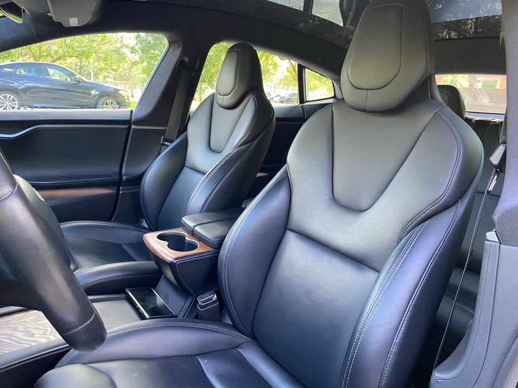 Used 2019 Tesla Model S Long Range image 36