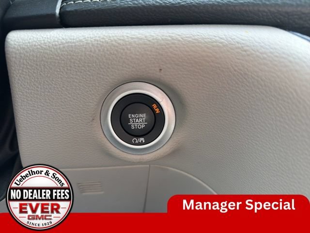 Used 2024 Chrysler Pacifica Limited FWD image 27