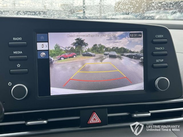 New 2026 Hyundai Elantra SE FWD image 23