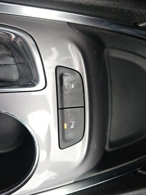 Used 2025 Chevrolet Malibu LT FWD image 33