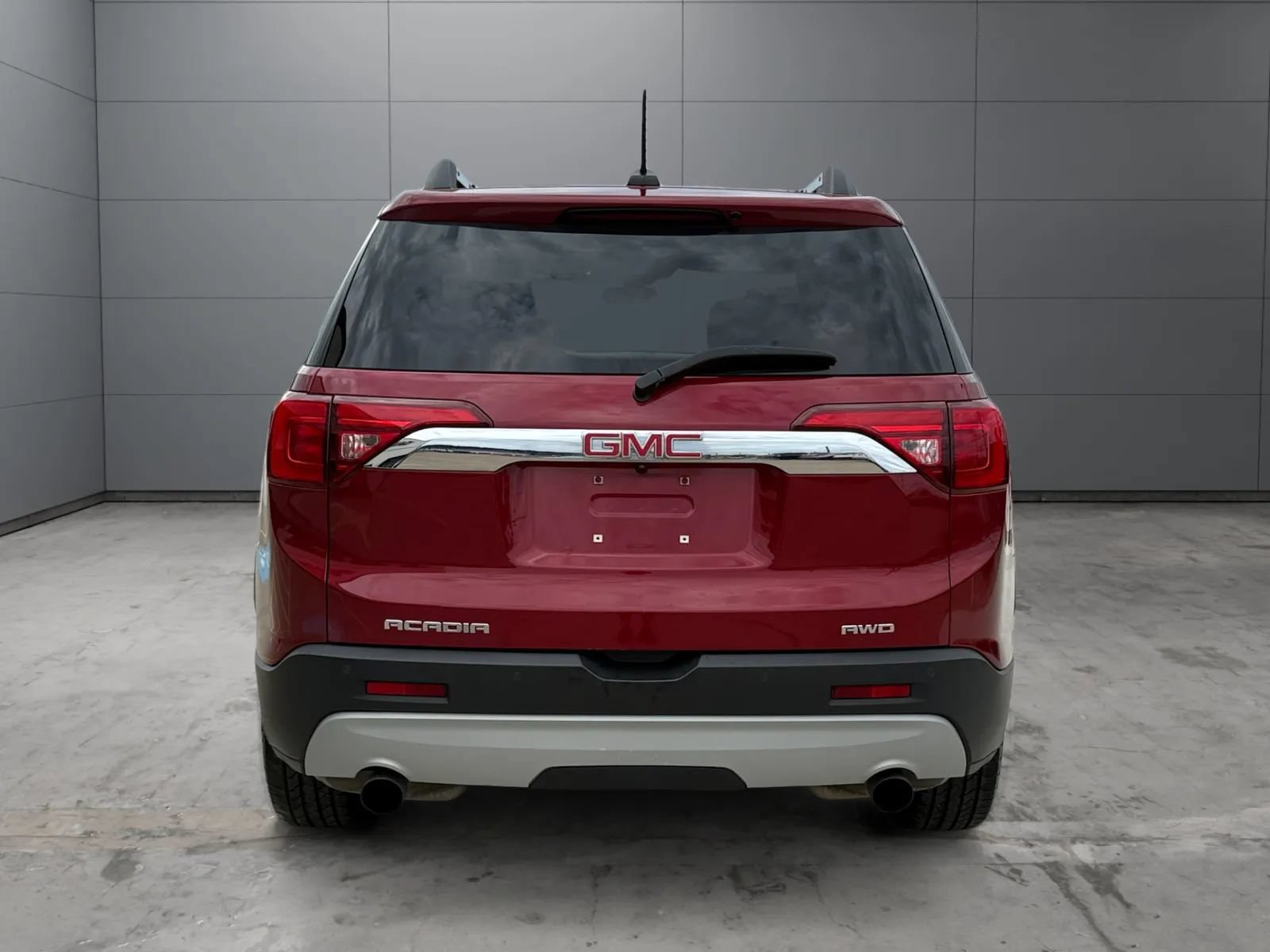 Used 2019 GMC Acadia SLE w/ Driver Alert Package I AWD/4WD image 11