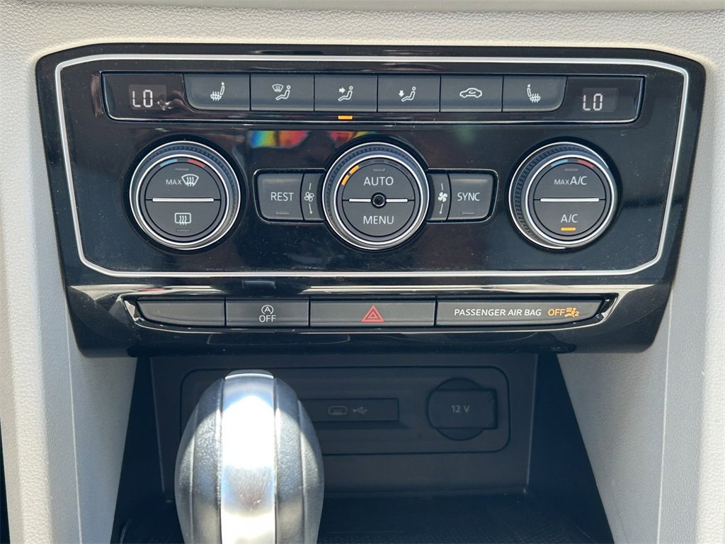 Used 2022 Volkswagen Atlas SE image 19