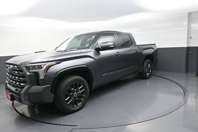 Used 2024 Toyota Tundra Platinum AWD/4WD image 45