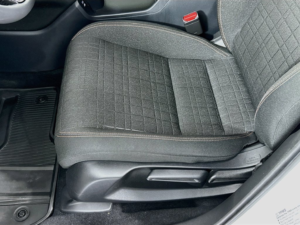 Used 2024 Honda HR-V Sport image 25