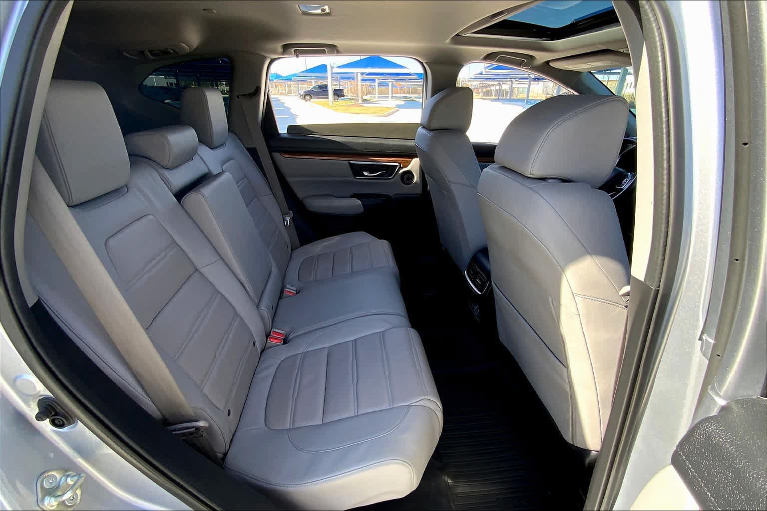 Used 2017 Honda CR-V Touring image 20