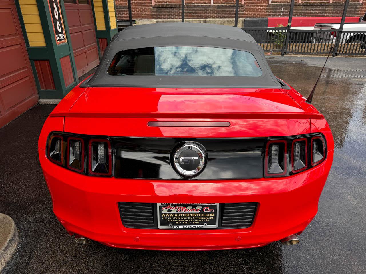 Used 2013 Ford Mustang GT w/ Security Pkg RWD image 8