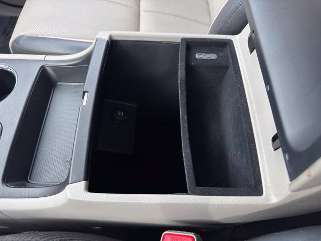 Used 2020 Kia Sedona EX FWD image 25