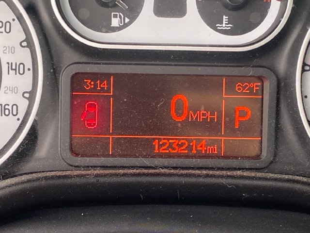 Used 2014 FIAT 500L Easy FWD image 10