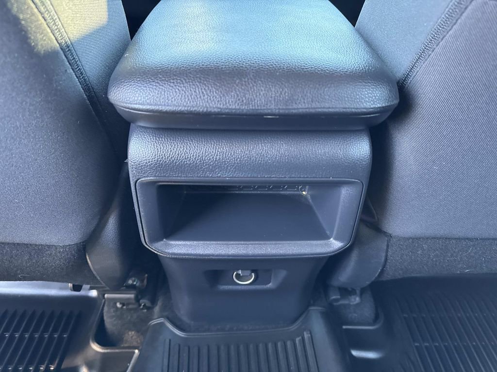 Used 2019 Toyota RAV4 LE image 13