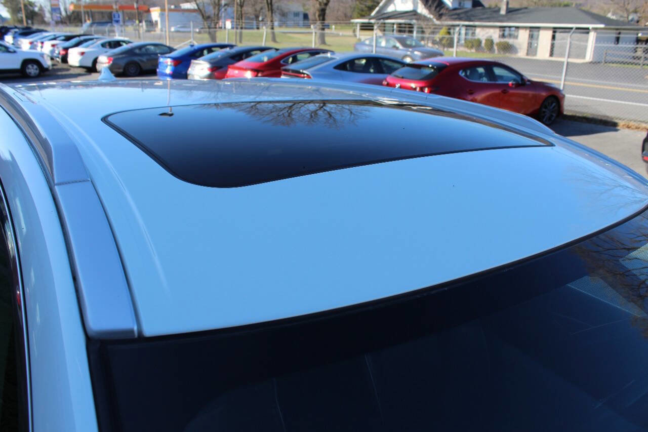 Used 2020 INFINITI QX60 Luxe w/ Essential Package image 9