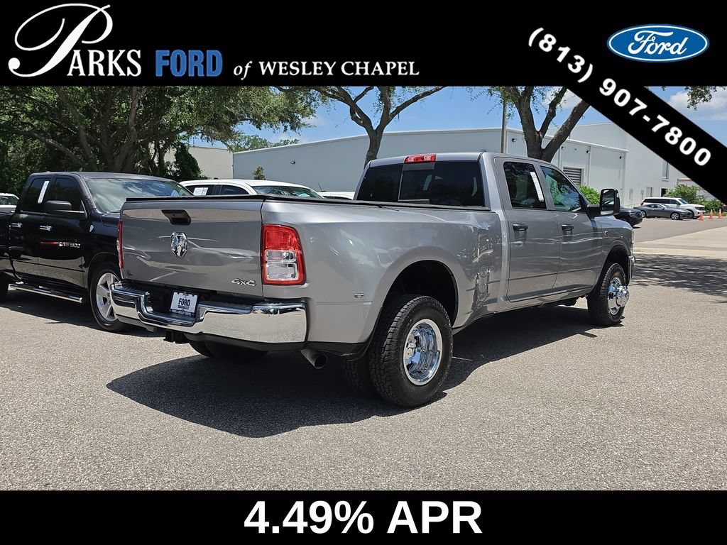Used 2024 RAM 3500 Tradesman w/ Chrome Appearance Group AWD/4WD image 5