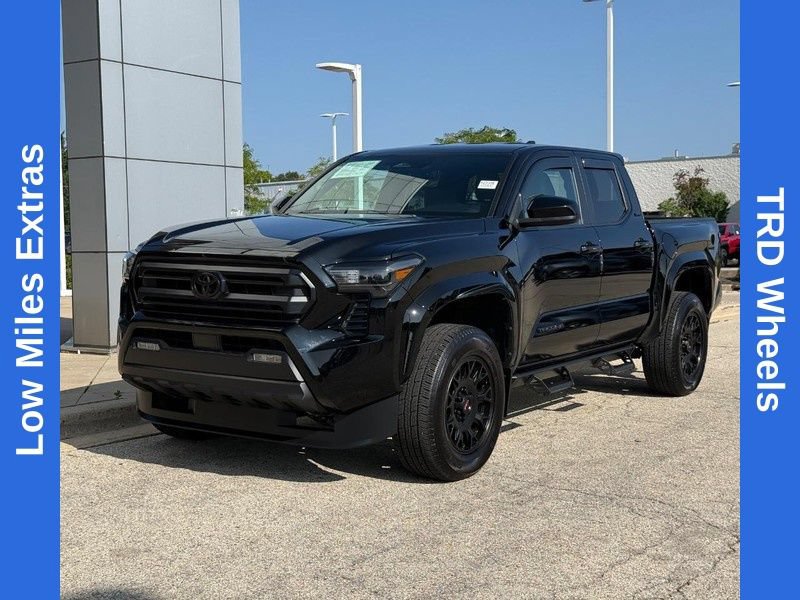 Used 2024 Toyota Tacoma SR5 AWD/4WD image 7