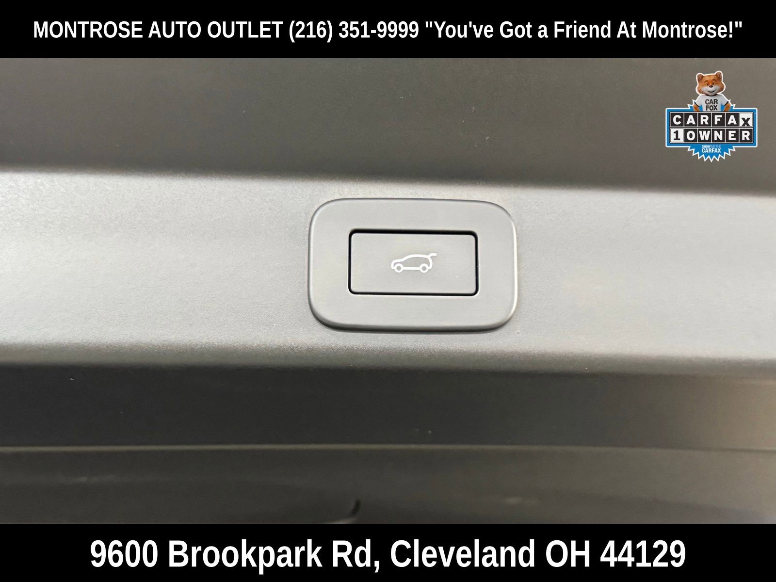 Used 2025 Land Rover Range Rover Sport SE image 42