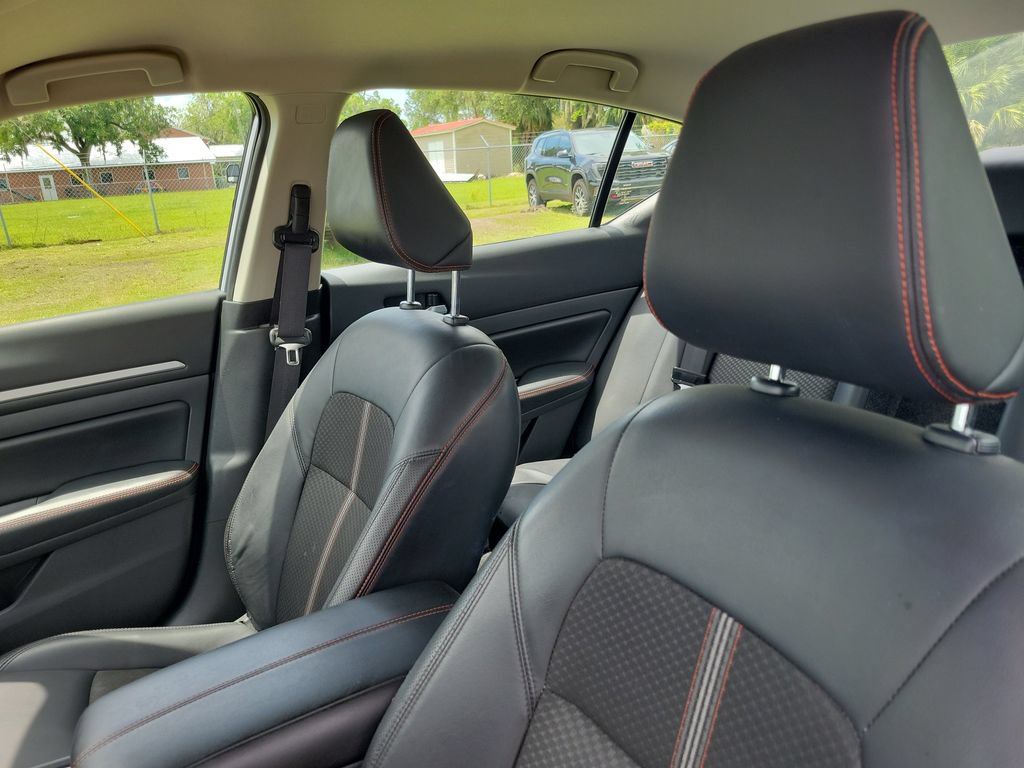 Used 2024 Nissan Altima 2.5 SR FWD image 20