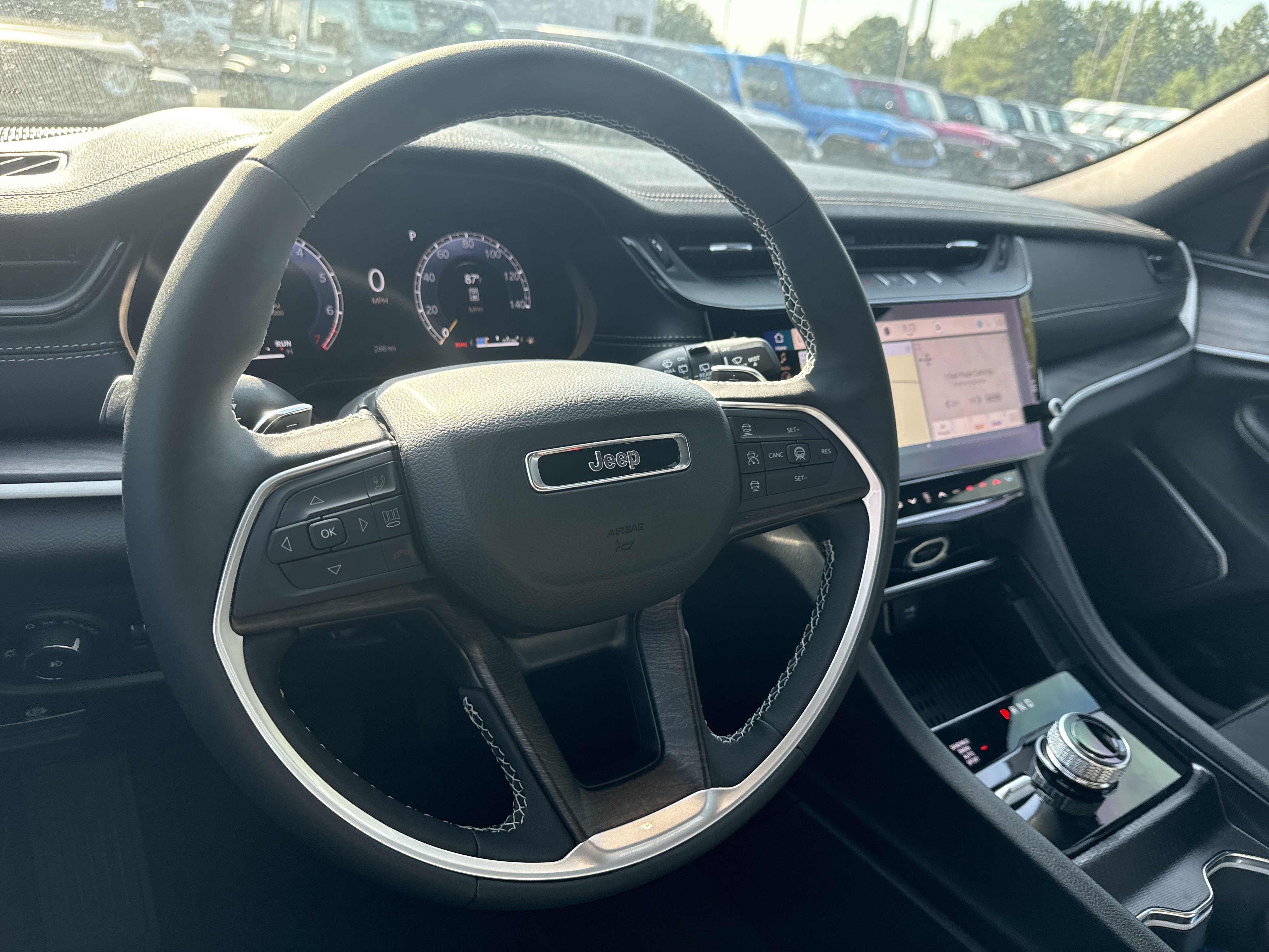 New 2026 Jeep Grand Cherokee Limited AWD/4WD image 23