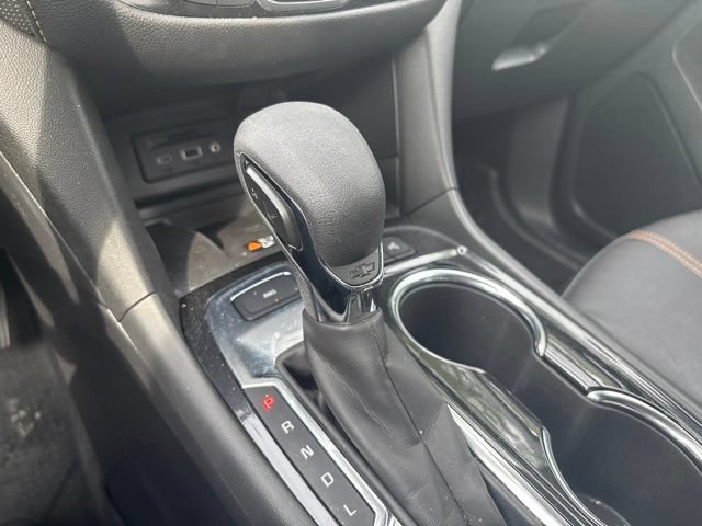 Used 2023 Chevrolet Equinox Premier AWD/4WD image 15