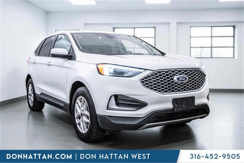 Used 2023 Ford Edge SEL image 39