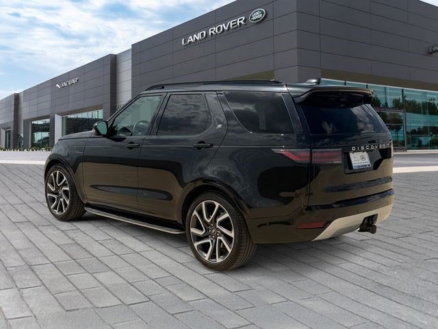 Certified 2024 Land Rover Discovery Metropolitan Edition AWD/4WD image 3
