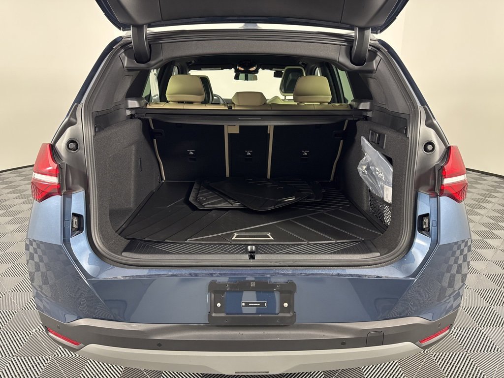 Used 2025 BMW X3 xDrive30i w/ Premium Package image 13