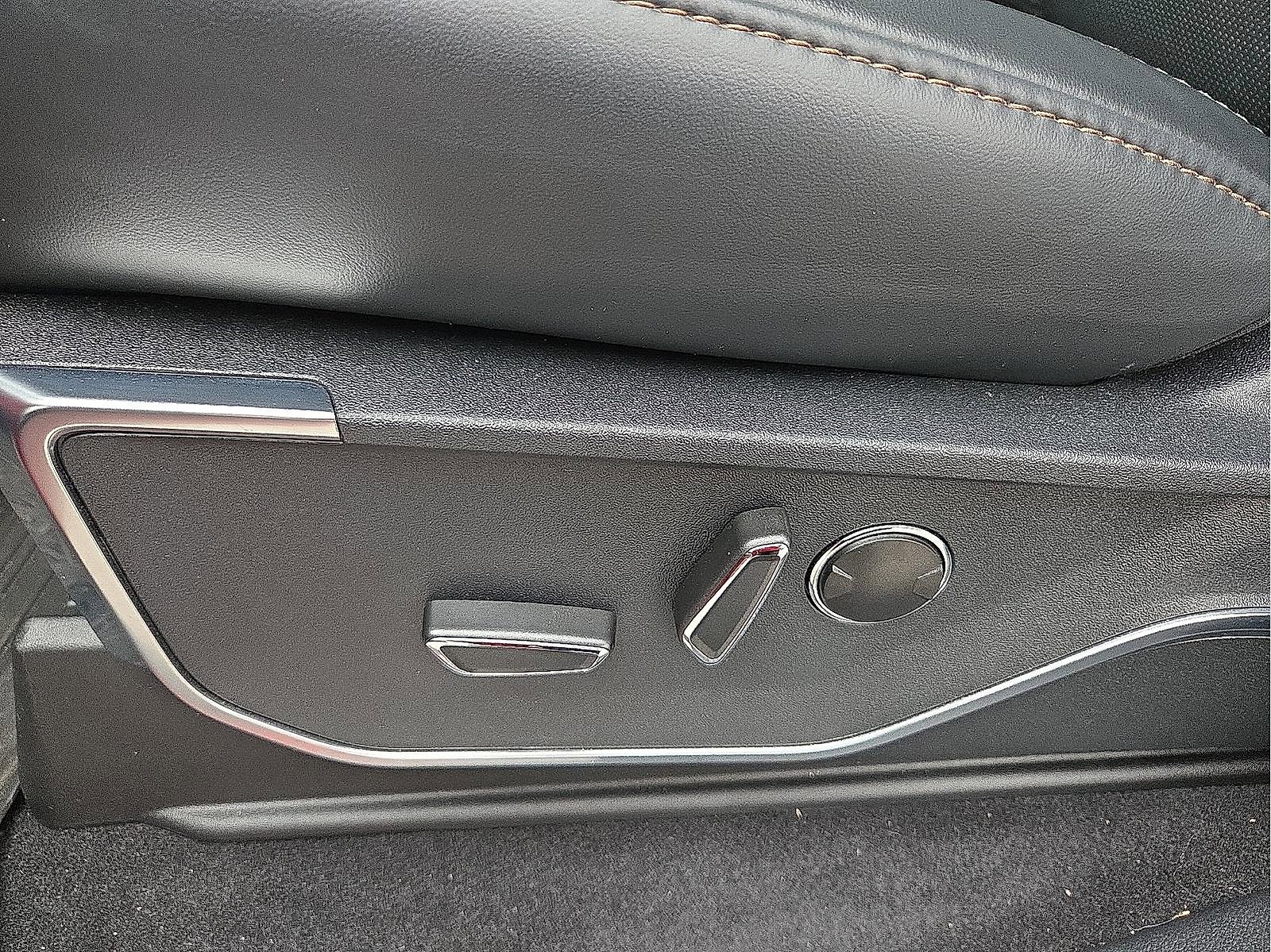 Used 2023 Ford F150 Raptor w/ Raptor 37 Performance Package image 14