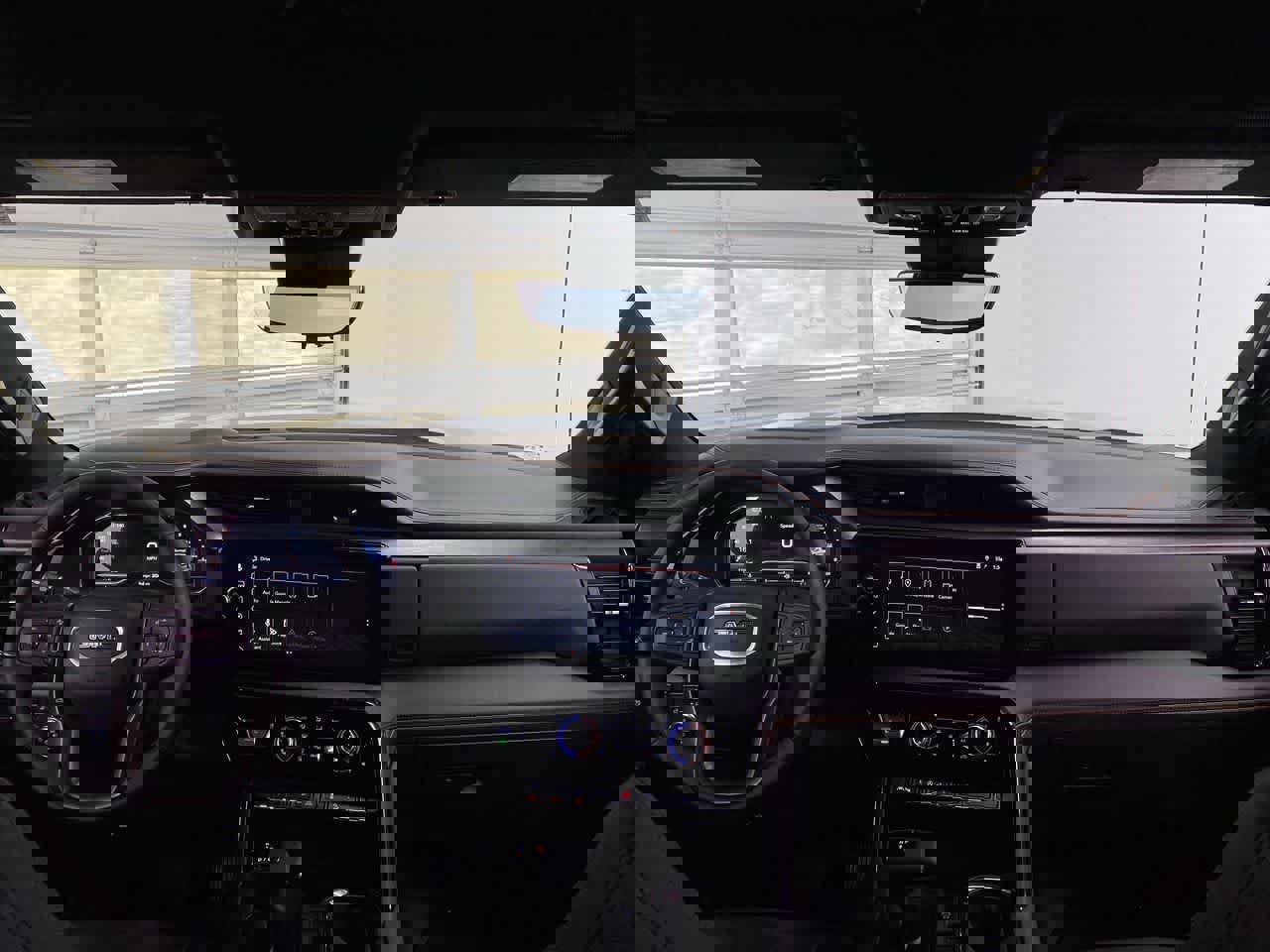 Used 2025 GMC Sierra 1500 AT4 w/ AT4 Premium Package image 12