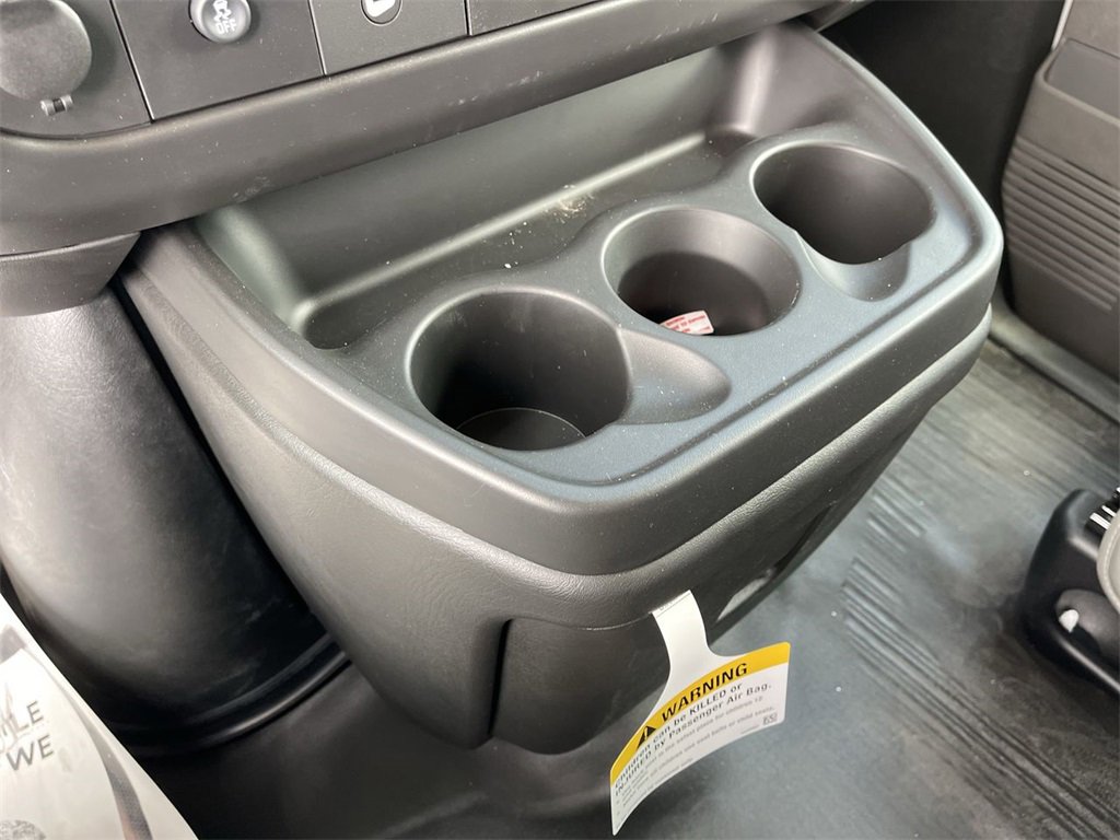 New 2025 Chevrolet Express 2500 w/ Driver Convenience Package image 15