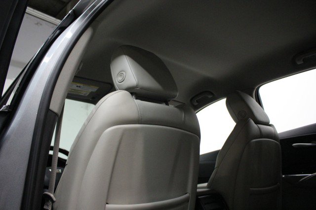 Used 2023 Cadillac XT4 Premium Luxury image 25