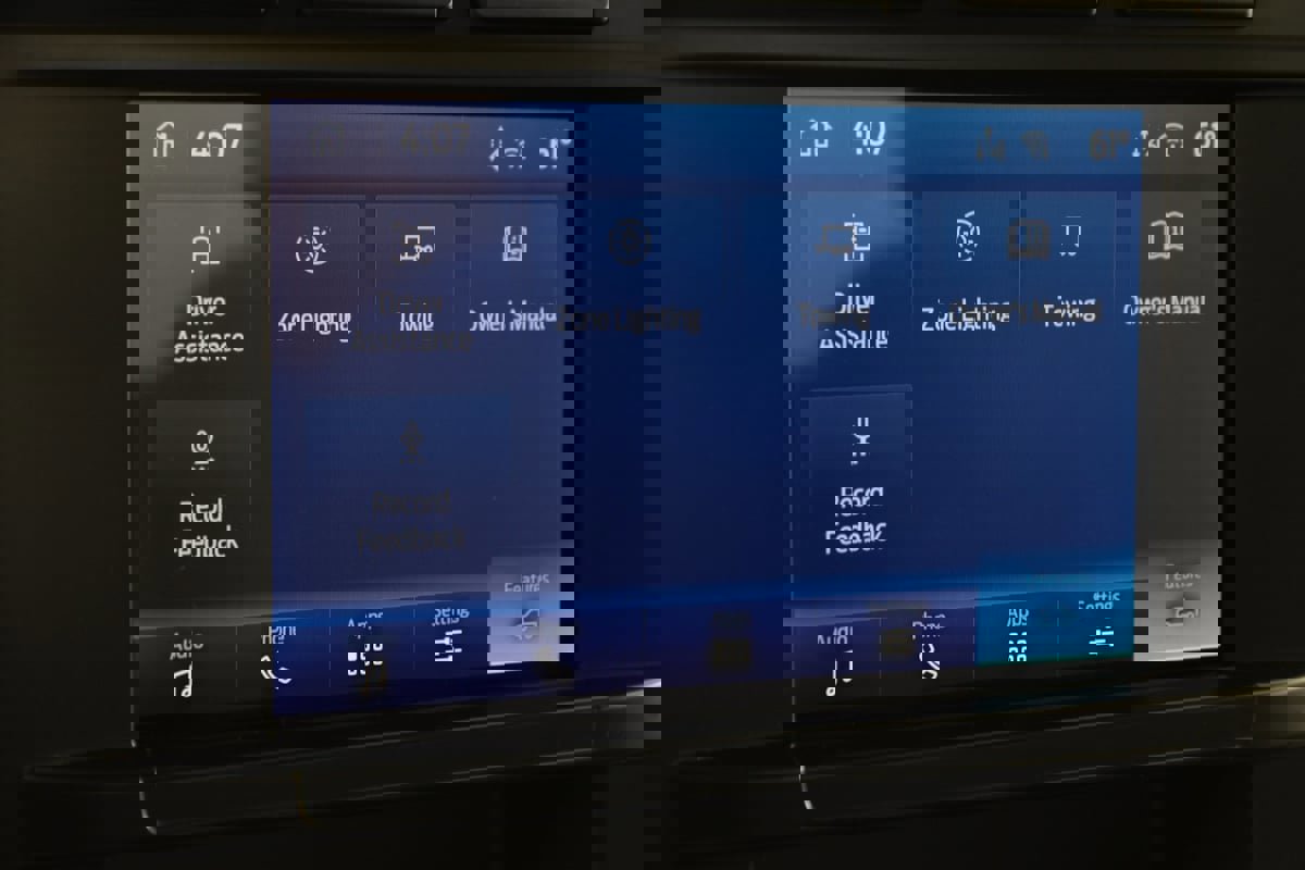 Used 2024 Ford F350 XL w/ Snow Plow/Camper Package image 29