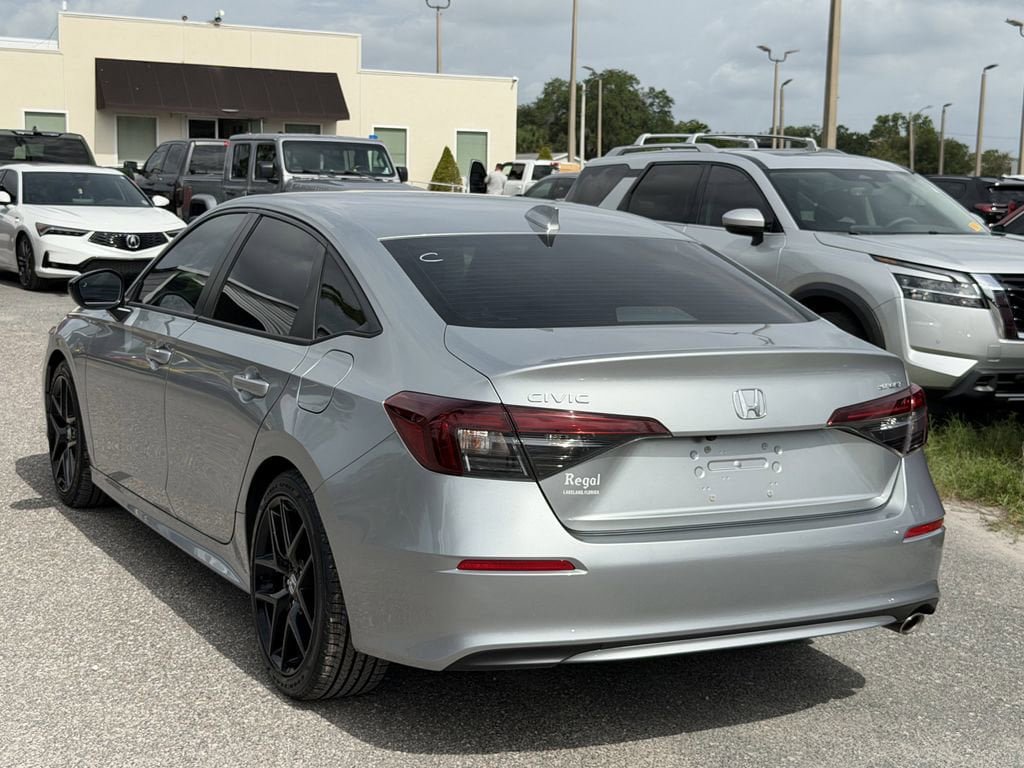Used 2025 Honda Civic Sport image 7