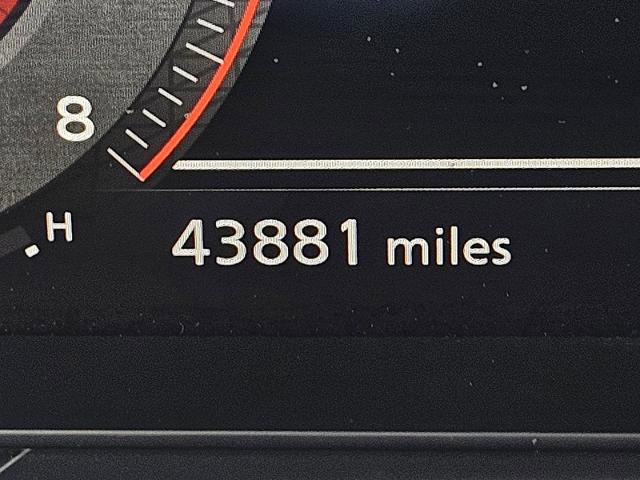 Certified 2023 Nissan Pathfinder Platinum FWD image 29