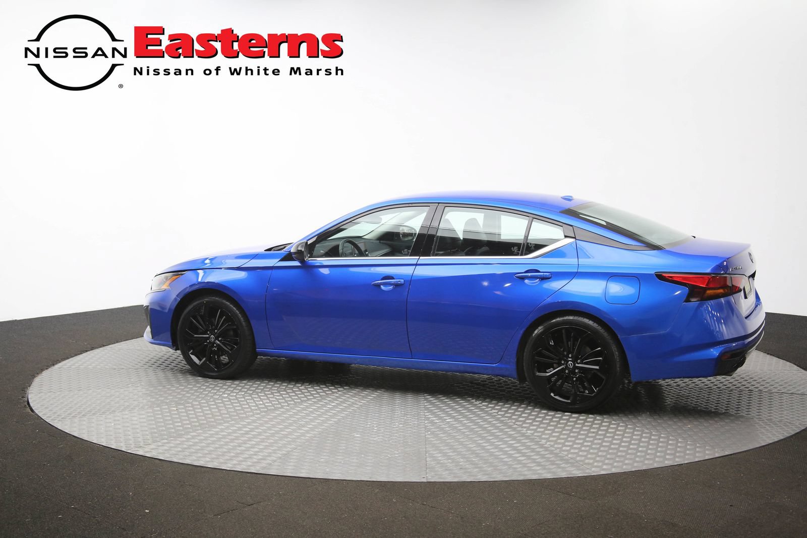 Used 2025 Nissan Altima 2.5 SR FWD image 62