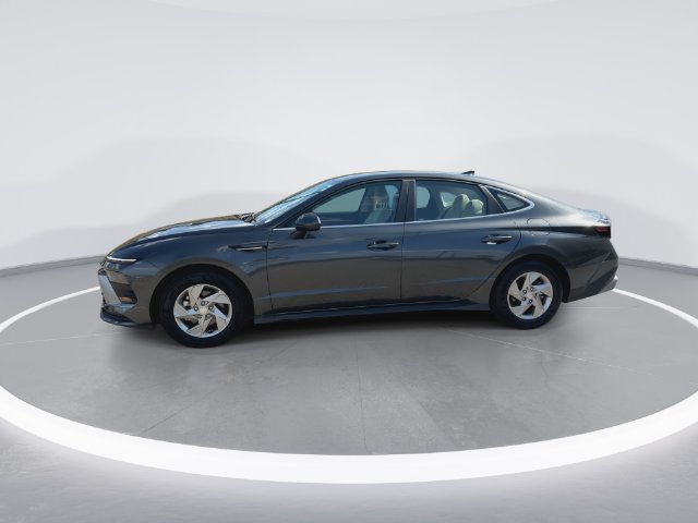 Certified 2026 Hyundai Sonata SE FWD image 5
