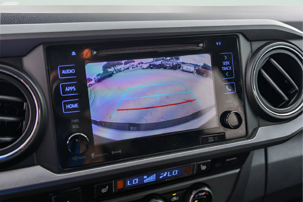 Used 2018 Toyota Tacoma TRD Pro AWD/4WD image 19