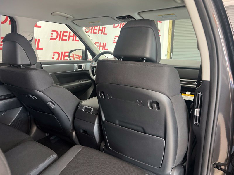 New 2027 Hyundai Santa Fe SE AWD/4WD image 12