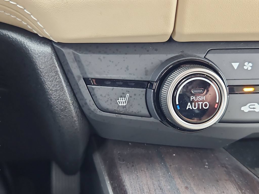Certified 2019 Honda Clarity Plug-In Hybrid image 19