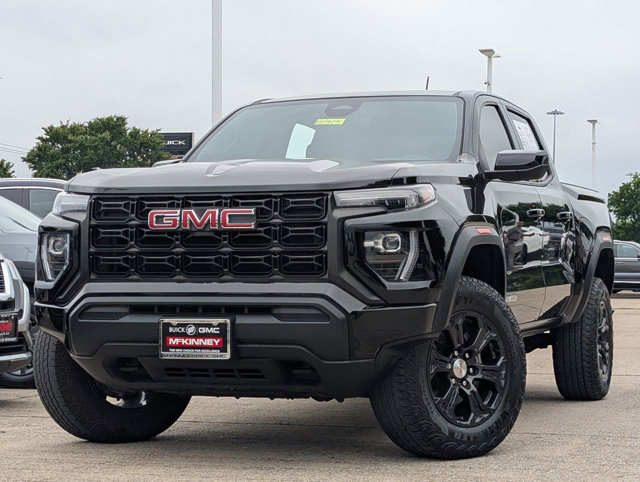 Used 2023 GMC Canyon Elevation w/ Trailering Package RWD image 2