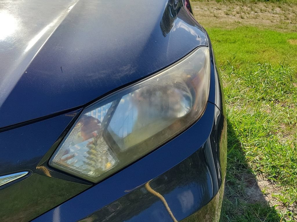 Used 2017 Honda HR-V LX image 2