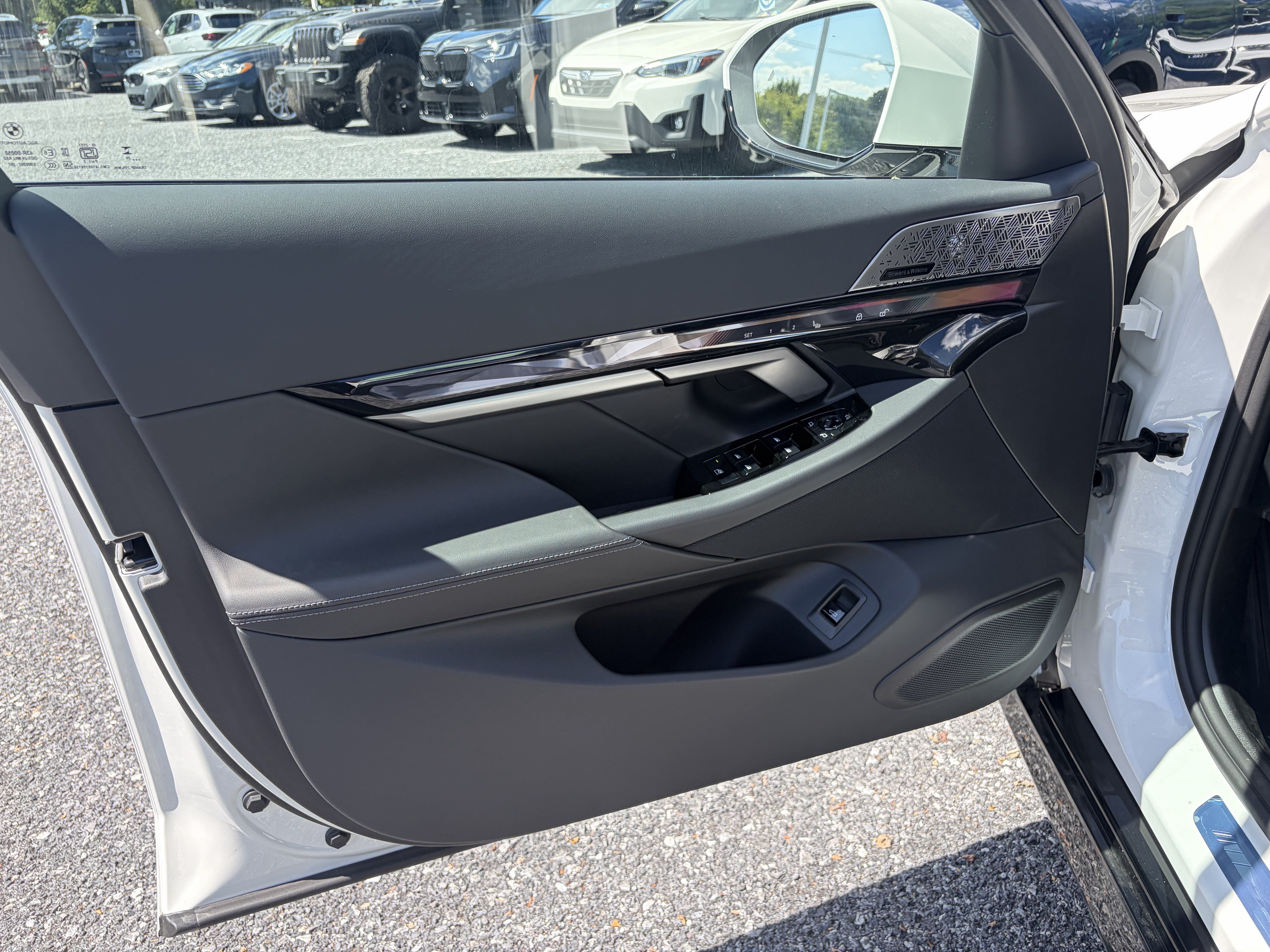 New 2027 BMW 540i xDrive w/ M Sport Package AWD/4WD image 8