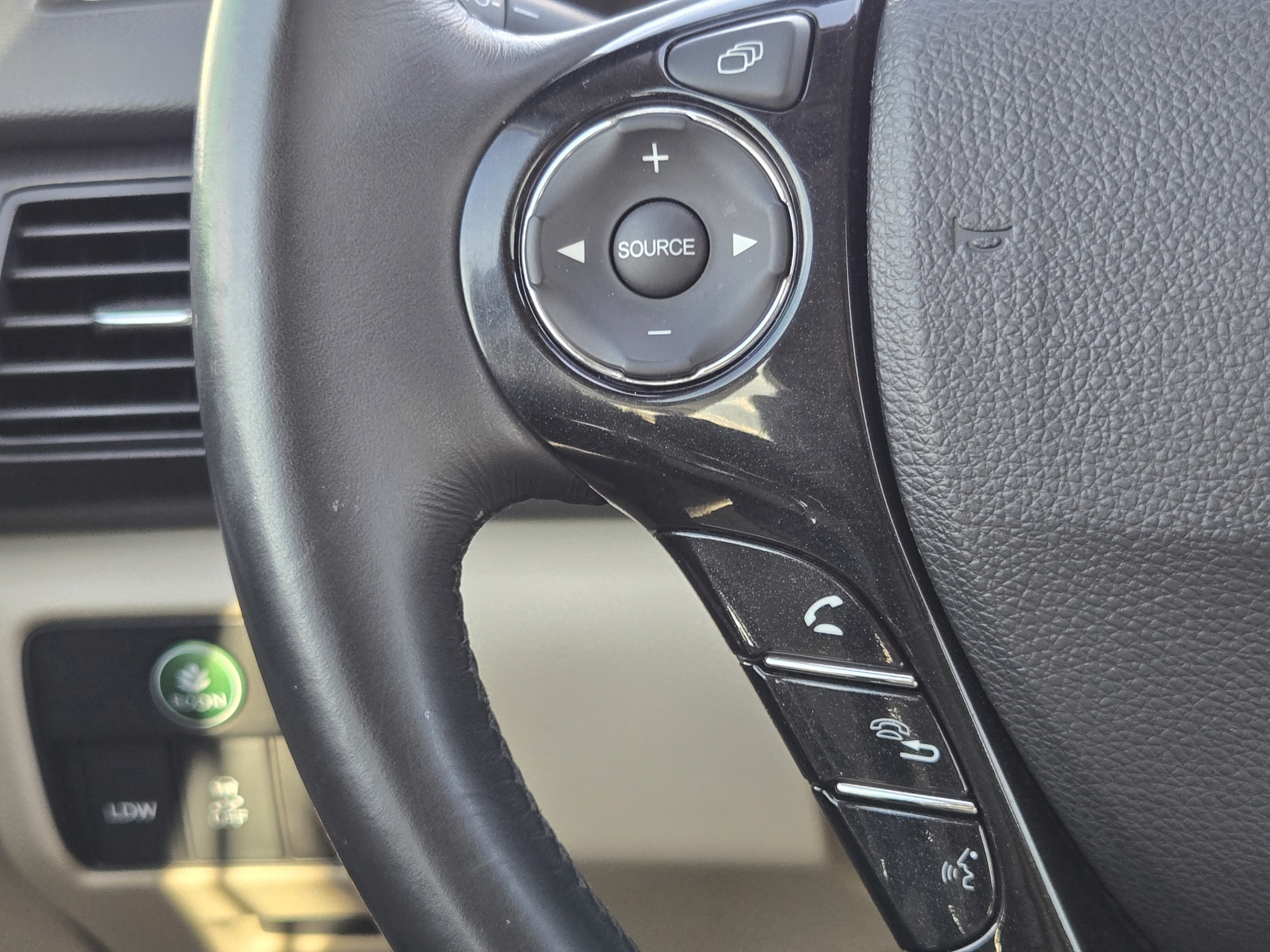 Used 2015 Honda Accord Touring image 26