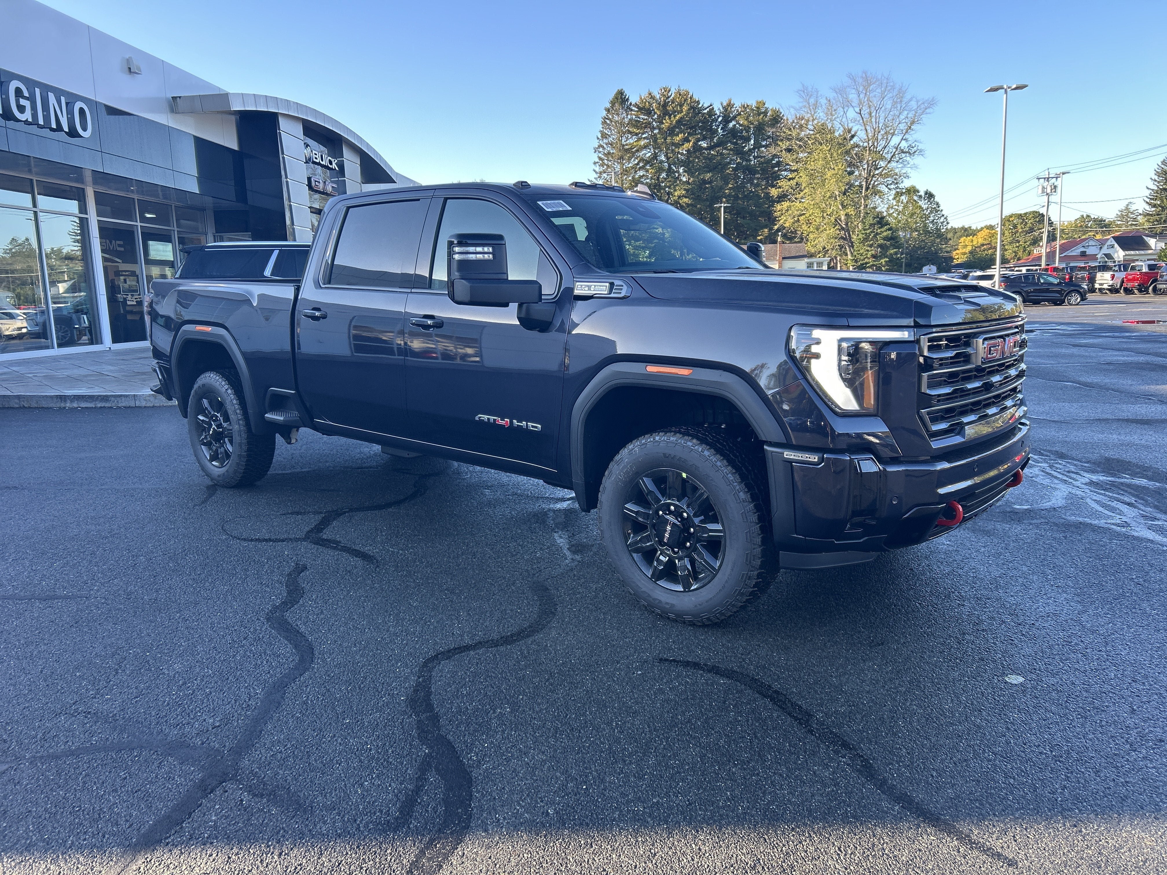 New 2026 GMC Sierra 2500 AT4 w/ AT4 Premium Plus Package AWD/4WD image 17