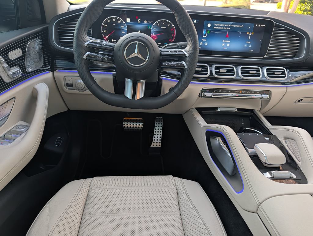 Used 2026 Mercedes-Benz GLS 450 4MATIC image 14