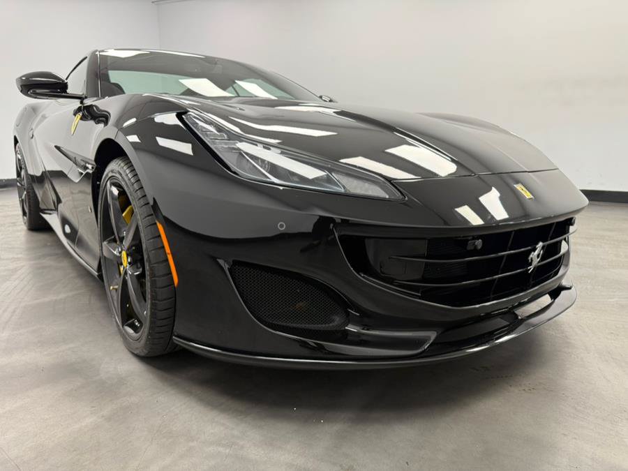 Used 2019 Ferrari Portofino RWD image 21