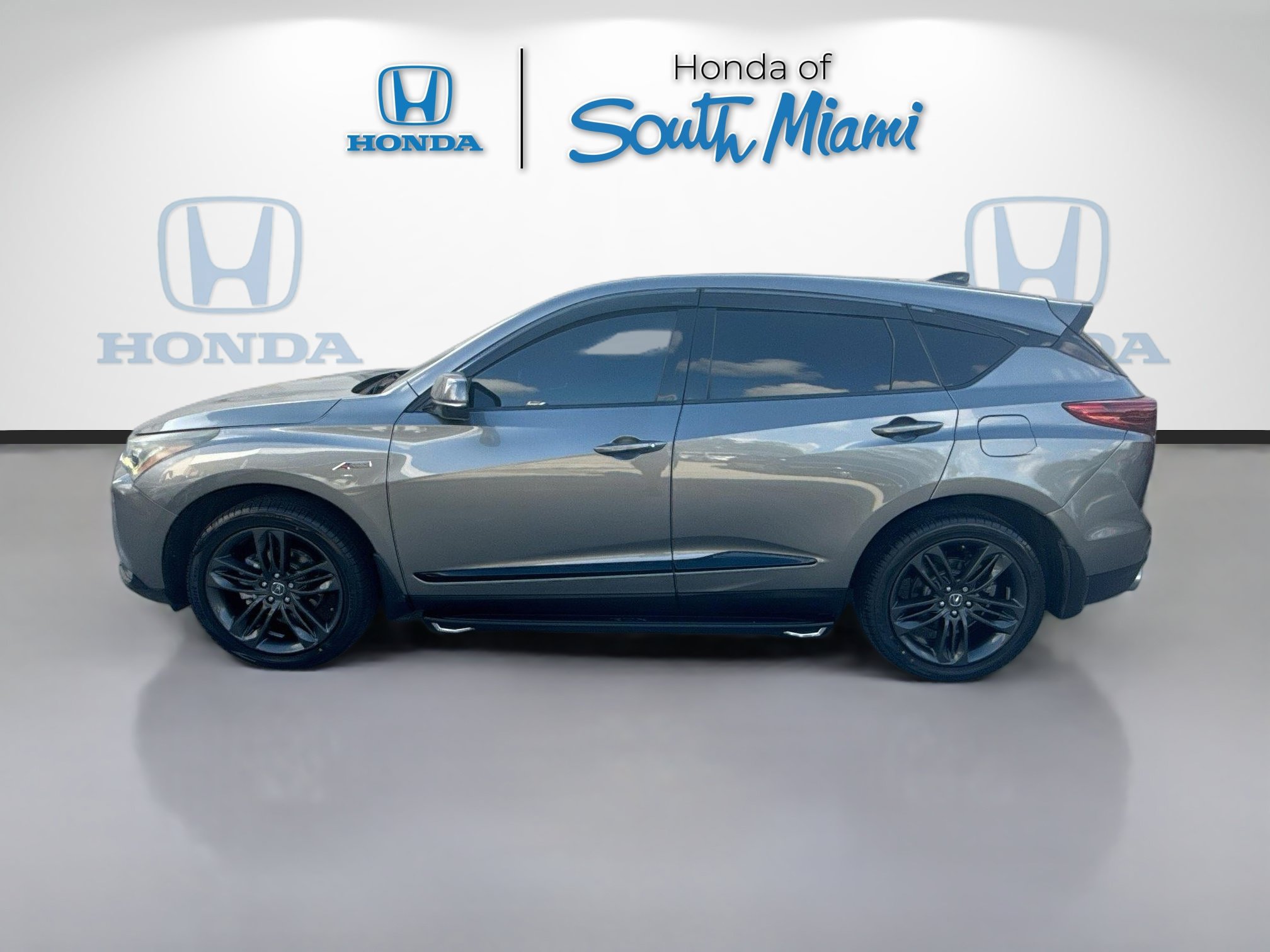 Used 2022 Acura RDX w/ Advance Package FWD image 4