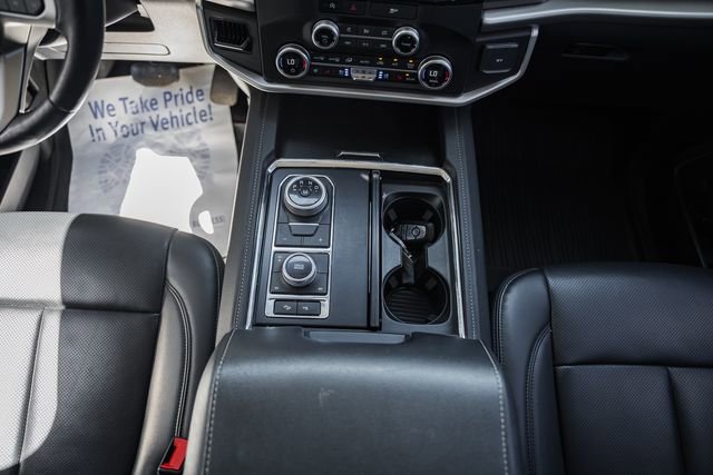Used 2023 Ford Expedition XLT AWD/4WD image 37