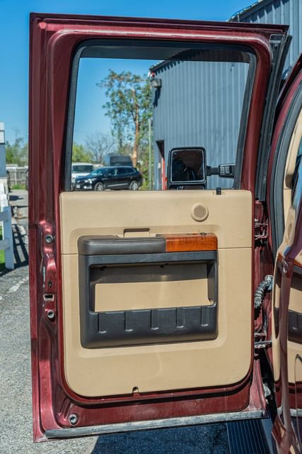 Used 2016 Ford F450 King Ranch w/ King Ranch w/Chrome Package image 33